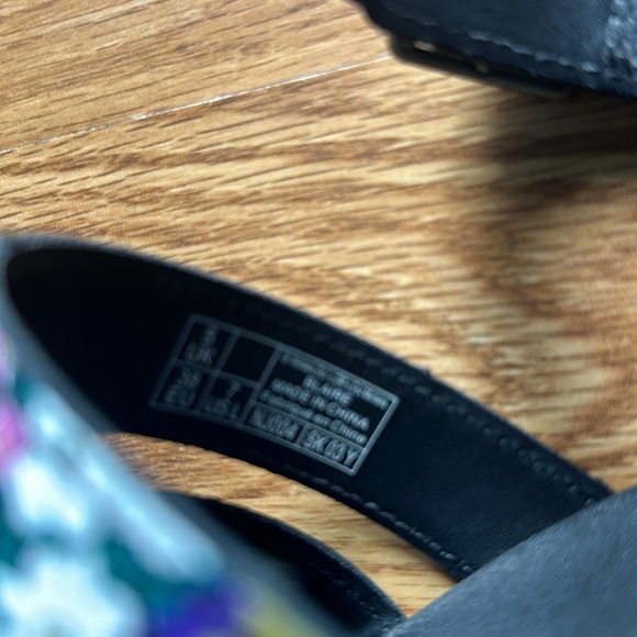 Dr. Martens Blaire floral print sandals - Picture 7 of 7